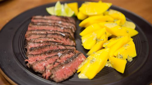 Grilled Skirt Steak with Orange, Oregano and Fresh Mango Recipe