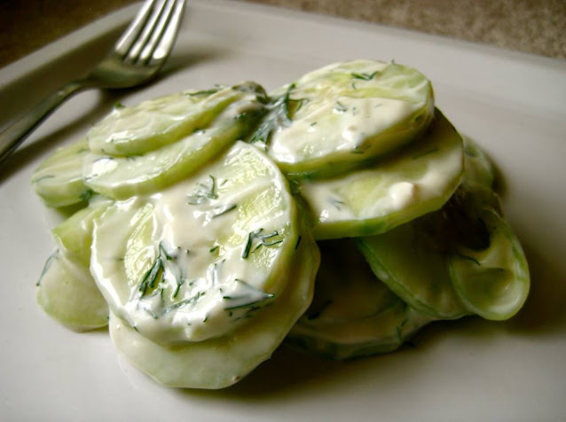 Polish Cucumbers / Polish Mizeria Recipe