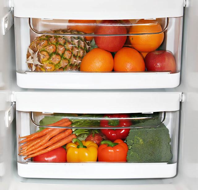 Here’s the Right Way to Use Your Refrigerator’s Crisper Drawer