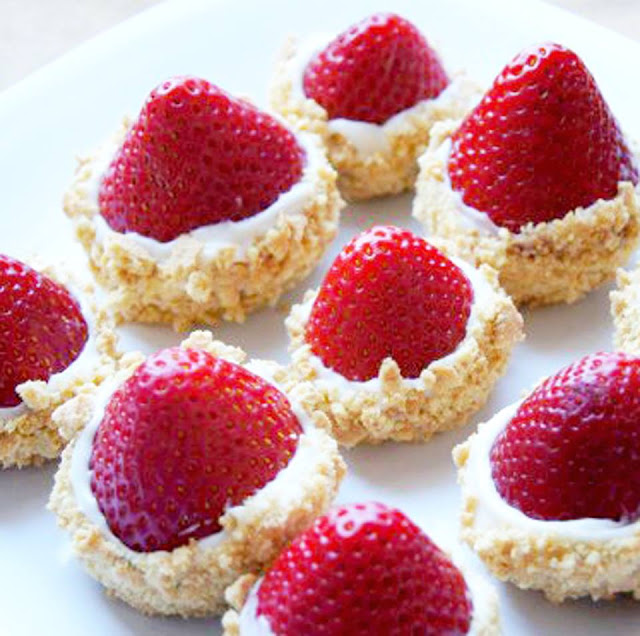 Strawberry Cheesecake Bites Recipe