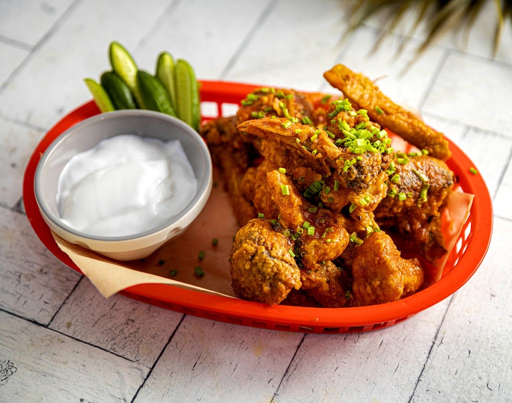 Super Crispy Broccoli & Cauliflower Hot Wings Recipe