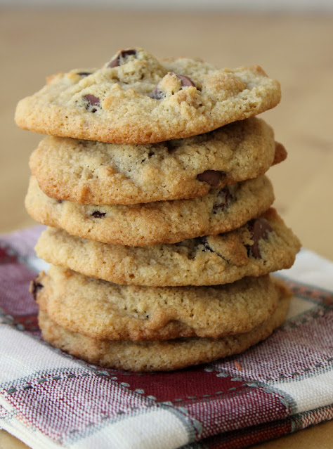 Gluten Free Almond Flour Chocolate Chip Cookies