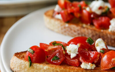 Fresh Herbs and Tomato Crostini Recipe